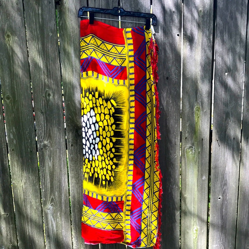 Vintage long wrap around Beach 🏝 Sarong /Skirt